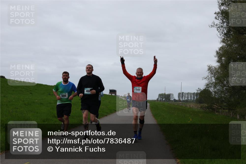 04.05.2025 - 8. Wedeler Halbmarathon Yannick Fuchs http://msf.ph/oto/7836487 04.05.2025 11:24:01 Laufen 3, 886, 466, 1141 meine-sportfotos.de