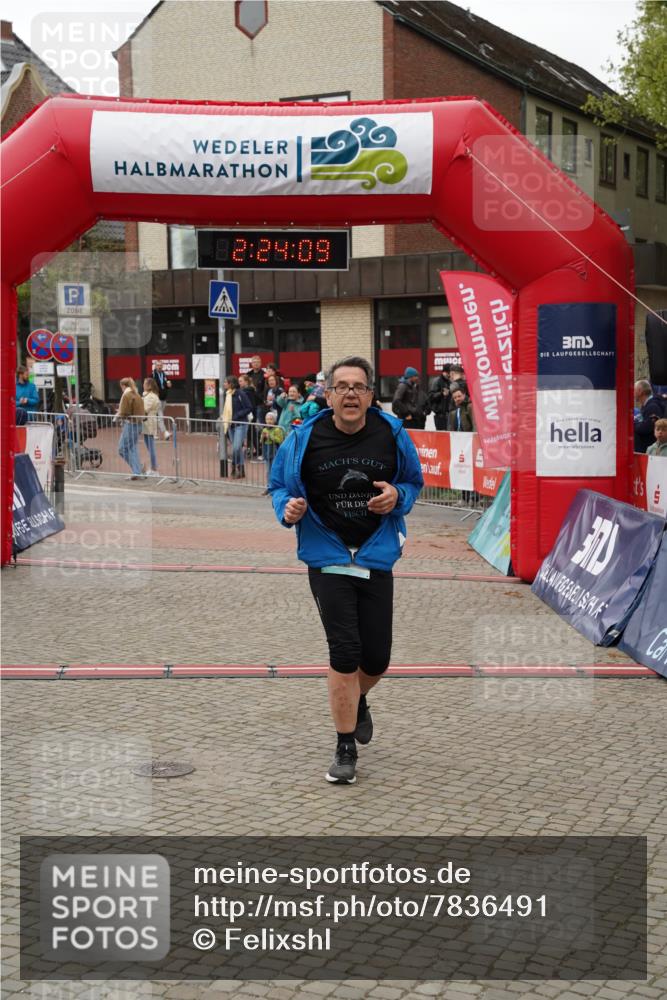 04.05.2025 - 8. Wedeler Halbmarathon Felixshl http://msf.ph/oto/7836491 04.05.2025 12:24:07 Ziel 239 meine-sportfotos.de