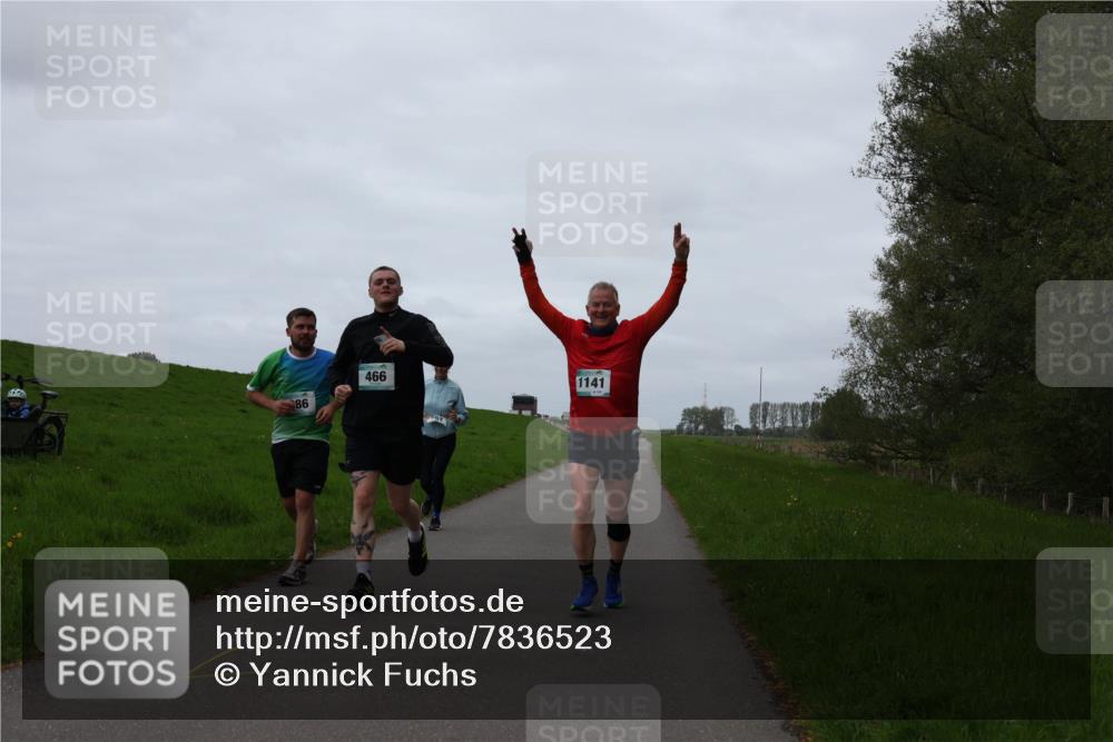 04.05.2025 - 8. Wedeler Halbmarathon Yannick Fuchs http://msf.ph/oto/7836523 04.05.2025 11:24:02 Laufen 86, 466, 1141 meine-sportfotos.de