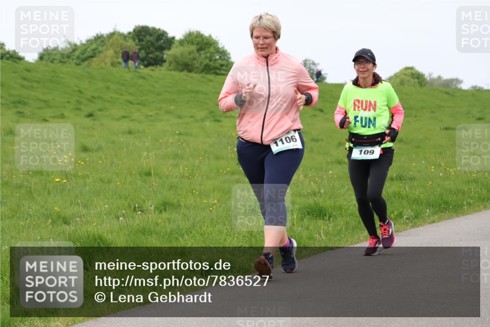 04.05.2025 - 8. Wedeler Halbmarathon Lena Gebhardt http://msf.ph/oto/7836527 04.05.2025 11:31:12 Laufen 1106, 109 meine-sportfotos.de