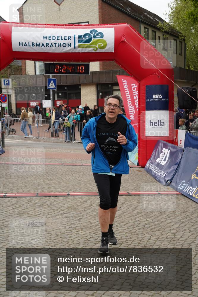 04.05.2025 - 8. Wedeler Halbmarathon Felixshl http://msf.ph/oto/7836532 04.05.2025 12:24:07 Ziel 239 meine-sportfotos.de