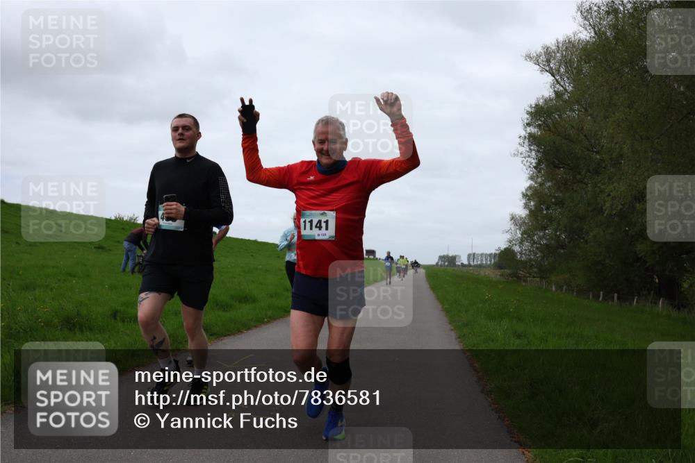 04.05.2025 - 8. Wedeler Halbmarathon Yannick Fuchs http://msf.ph/oto/7836581 04.05.2025 11:24:03 Laufen 1141, 129 meine-sportfotos.de