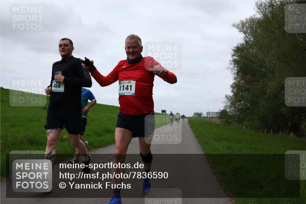 04.05.2025 - 8. Wedeler Halbmarathon Yannick Fuchs http://msf.ph/oto/7836590 04.05.2025 11:24:03 Laufen 466, 1141, 129 meine-sportfotos.de