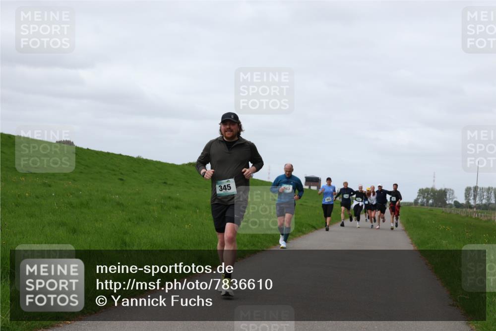 04.05.2025 - 8. Wedeler Halbmarathon Yannick Fuchs http://msf.ph/oto/7836610 04.05.2025 11:45:42 Laufen 345, 943 meine-sportfotos.de