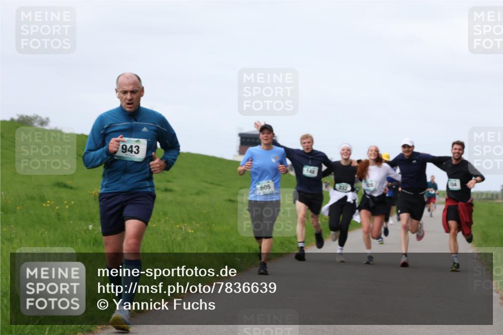 04.05.2025 - 8. Wedeler Halbmarathon Yannick Fuchs http://msf.ph/oto/7836639 04.05.2025 11:45:44 Laufen 943, 605, 148, 104, 232 meine-sportfotos.de