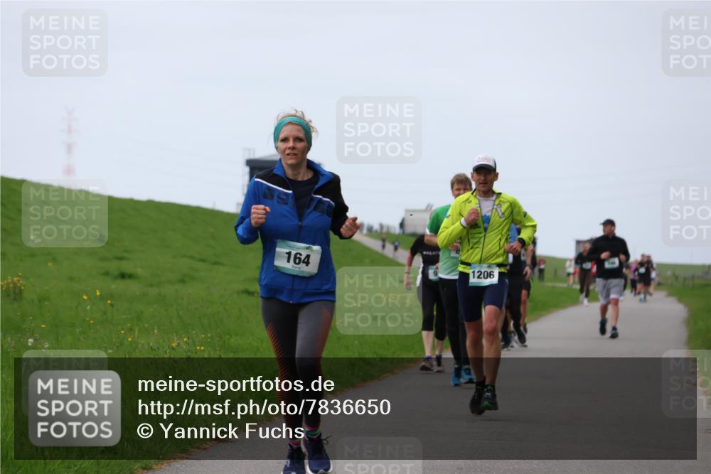 04.05.2025 - 8. Wedeler Halbmarathon Yannick Fuchs http://msf.ph/oto/7836650 04.05.2025 11:24:06 Laufen 164, 1206 meine-sportfotos.de