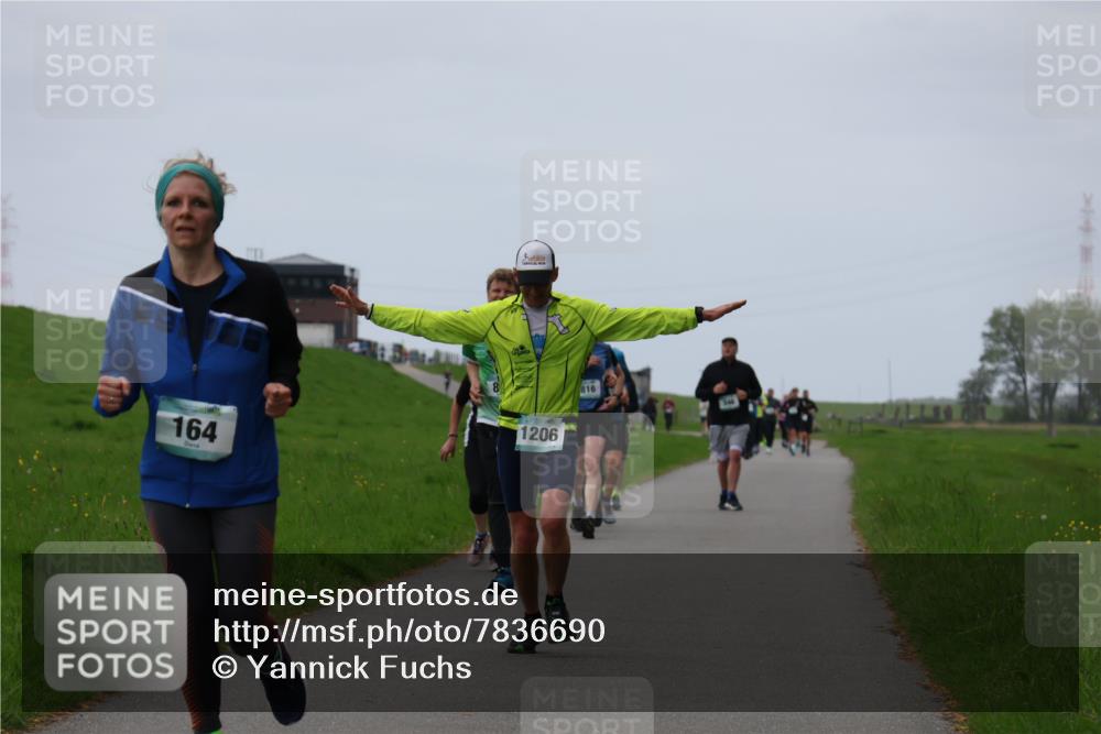 04.05.2025 - 8. Wedeler Halbmarathon Yannick Fuchs http://msf.ph/oto/7836690 04.05.2025 11:24:08 Laufen 164, 1206, 816 meine-sportfotos.de