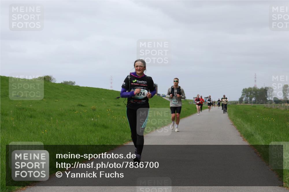 04.05.2025 - 8. Wedeler Halbmarathon Yannick Fuchs http://msf.ph/oto/7836700 04.05.2025 11:59:47 Laufen 20, 2, 274, 1075 meine-sportfotos.de