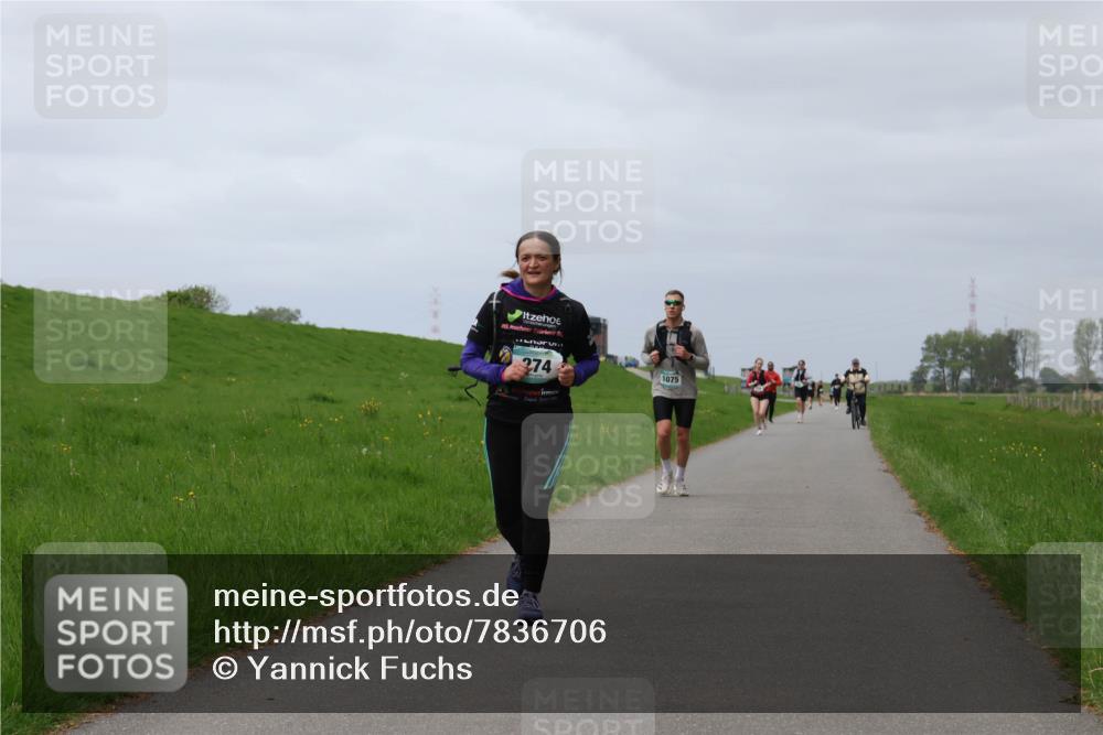 04.05.2025 - 8. Wedeler Halbmarathon Yannick Fuchs http://msf.ph/oto/7836706 04.05.2025 11:59:47 Laufen 20, 374, 1075 meine-sportfotos.de
