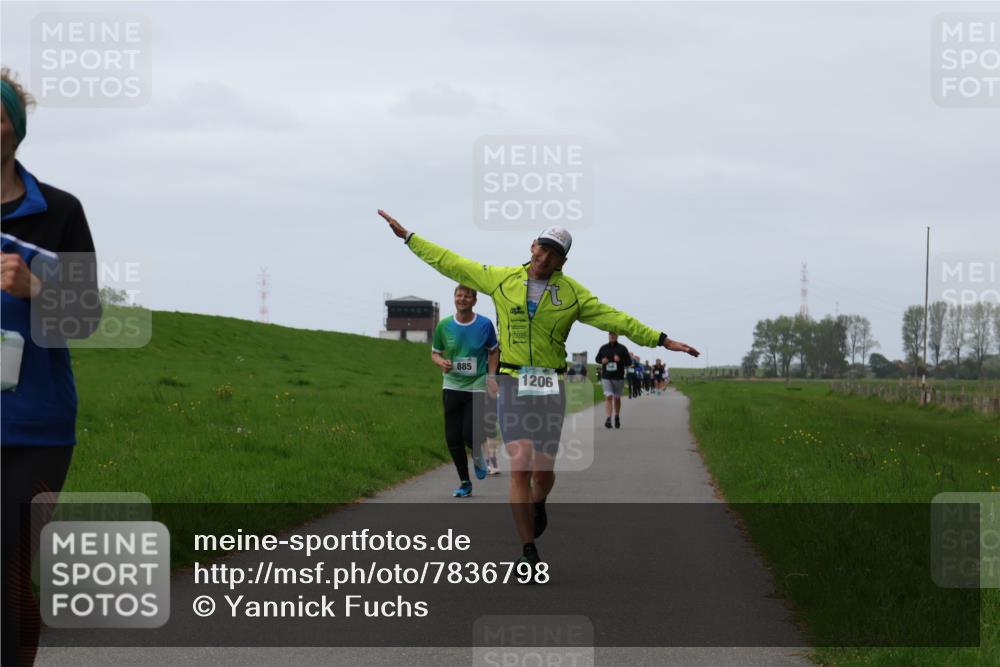 04.05.2025 - 8. Wedeler Halbmarathon Yannick Fuchs http://msf.ph/oto/7836798 04.05.2025 11:24:10 Laufen 885, 1206 meine-sportfotos.de