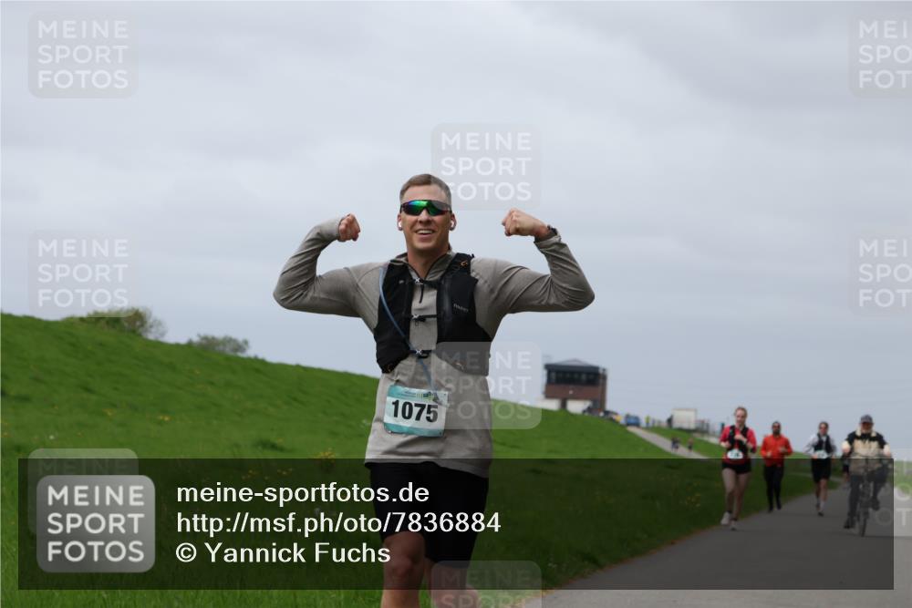 04.05.2025 - 8. Wedeler Halbmarathon Yannick Fuchs http://msf.ph/oto/7836884 04.05.2025 11:59:53 Laufen 1075 meine-sportfotos.de
