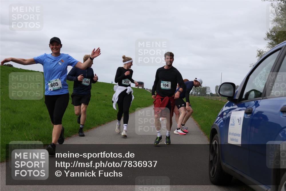 04.05.2025 - 8. Wedeler Halbmarathon Yannick Fuchs http://msf.ph/oto/7836937 04.05.2025 11:45:49 Laufen 148, 232, 605, 104 meine-sportfotos.de