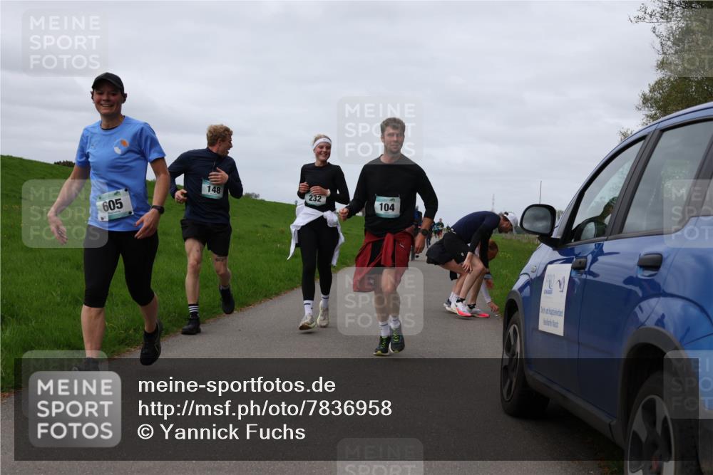 04.05.2025 - 8. Wedeler Halbmarathon Yannick Fuchs http://msf.ph/oto/7836958 04.05.2025 11:45:49 Laufen 148, 232, 605, 104 meine-sportfotos.de