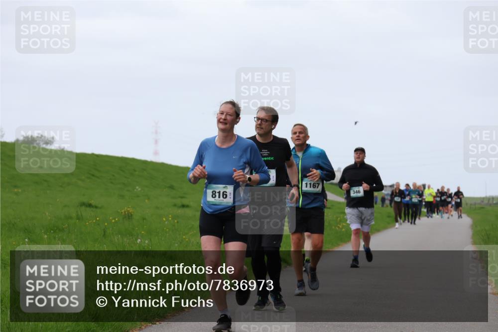 04.05.2025 - 8. Wedeler Halbmarathon Yannick Fuchs http://msf.ph/oto/7836973 04.05.2025 11:24:18 Laufen 816921, 1167, 346 meine-sportfotos.de