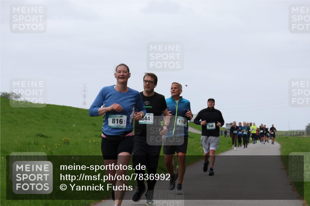 04.05.2025 - 8. Wedeler Halbmarathon Yannick Fuchs http://msf.ph/oto/7836992 04.05.2025 11:24:18 Laufen 816, 844, 1167, 346 meine-sportfotos.de