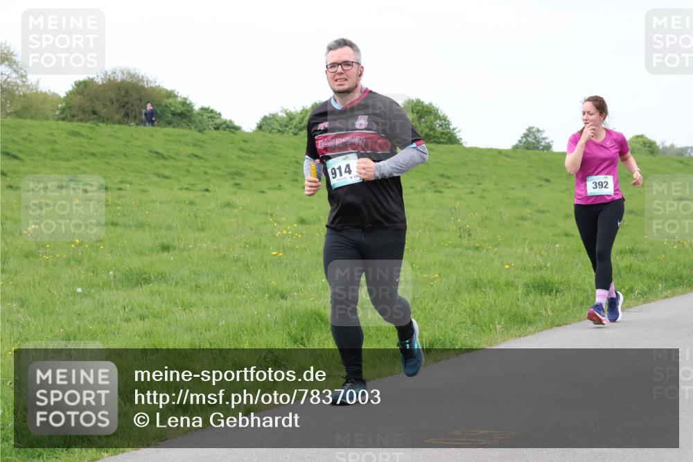 04.05.2025 - 8. Wedeler Halbmarathon Lena Gebhardt http://msf.ph/oto/7837003 04.05.2025 11:32:31 Laufen 914, 392 meine-sportfotos.de
