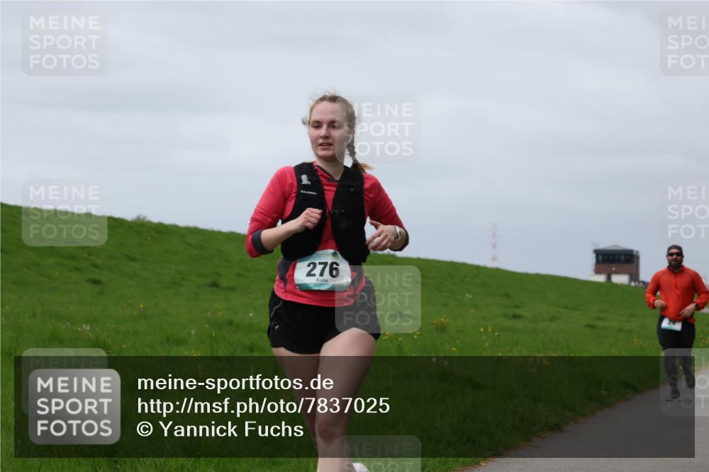 04.05.2025 - 8. Wedeler Halbmarathon Yannick Fuchs http://msf.ph/oto/7837025 04.05.2025 12:00:06 Laufen 276 meine-sportfotos.de