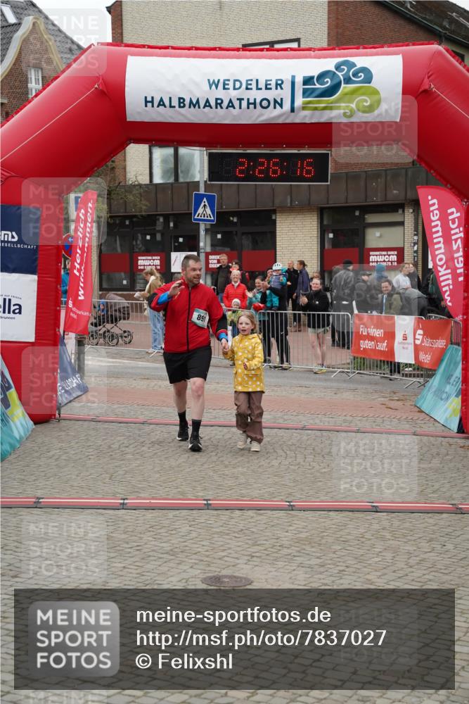 04.05.2025 - 8. Wedeler Halbmarathon Felixshl http://msf.ph/oto/7837027 04.05.2025 12:26:14 Ziel 891 meine-sportfotos.de