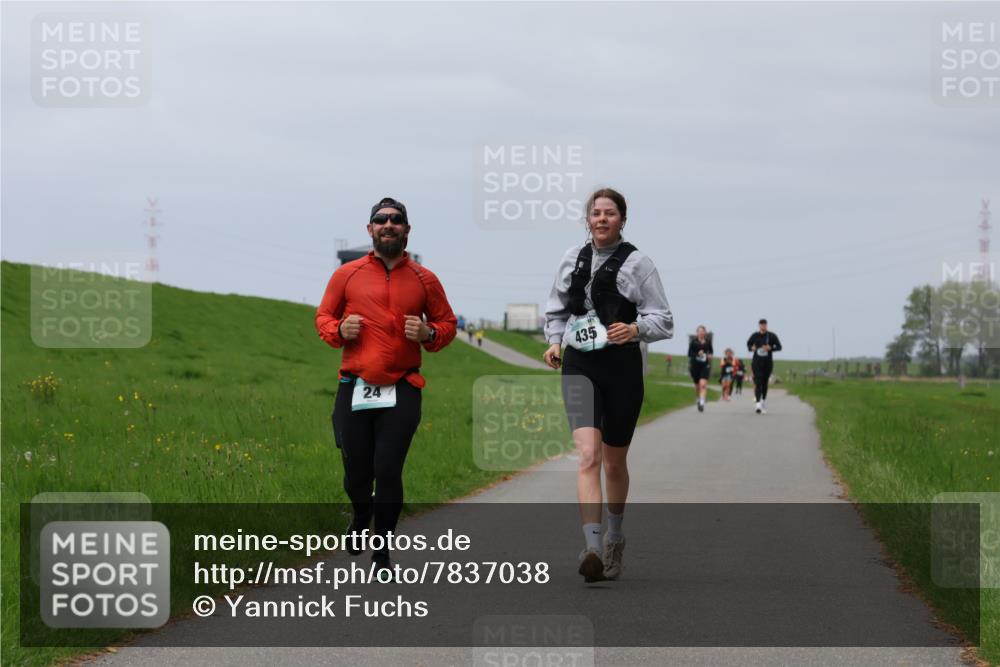 04.05.2025 - 8. Wedeler Halbmarathon Yannick Fuchs http://msf.ph/oto/7837038 04.05.2025 12:00:09 Laufen 24, 435 meine-sportfotos.de