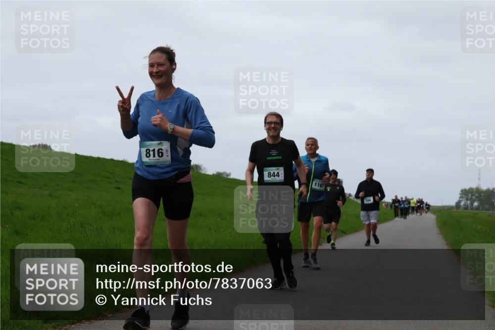04.05.2025 - 8. Wedeler Halbmarathon Yannick Fuchs http://msf.ph/oto/7837063 04.05.2025 11:24:21 Laufen 816, 844, 1167 meine-sportfotos.de