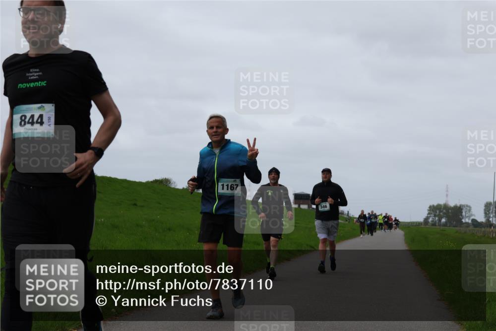 04.05.2025 - 8. Wedeler Halbmarathon Yannick Fuchs http://msf.ph/oto/7837110 04.05.2025 11:24:23 Laufen 844, 1167, 346 meine-sportfotos.de
