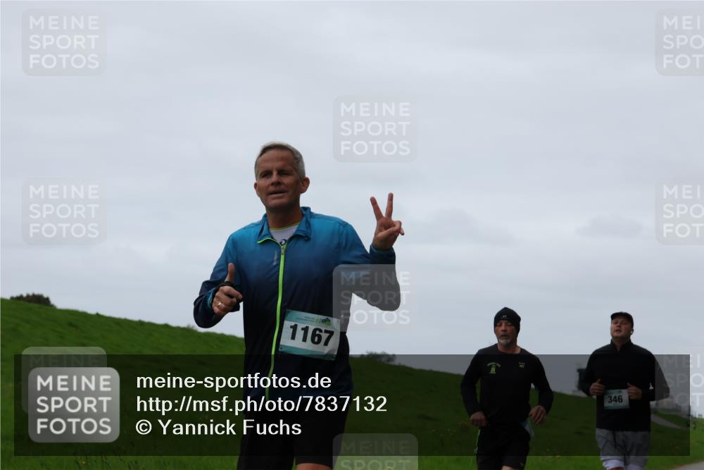 04.05.2025 - 8. Wedeler Halbmarathon Yannick Fuchs http://msf.ph/oto/7837132 04.05.2025 11:24:23 Laufen 1167, 346 meine-sportfotos.de
