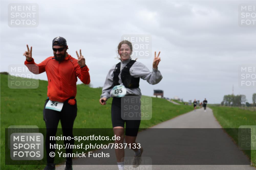 04.05.2025 - 8. Wedeler Halbmarathon Yannick Fuchs http://msf.ph/oto/7837133 04.05.2025 12:00:14 Laufen 24, 435 meine-sportfotos.de