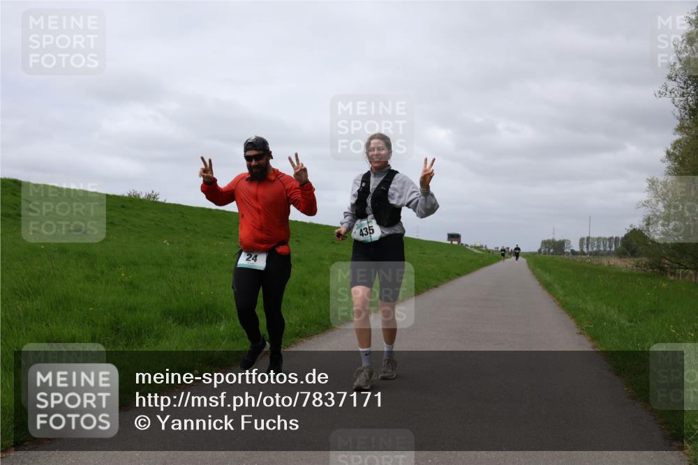 04.05.2025 - 8. Wedeler Halbmarathon Yannick Fuchs http://msf.ph/oto/7837171 04.05.2025 12:00:14 Laufen 24, 435 meine-sportfotos.de