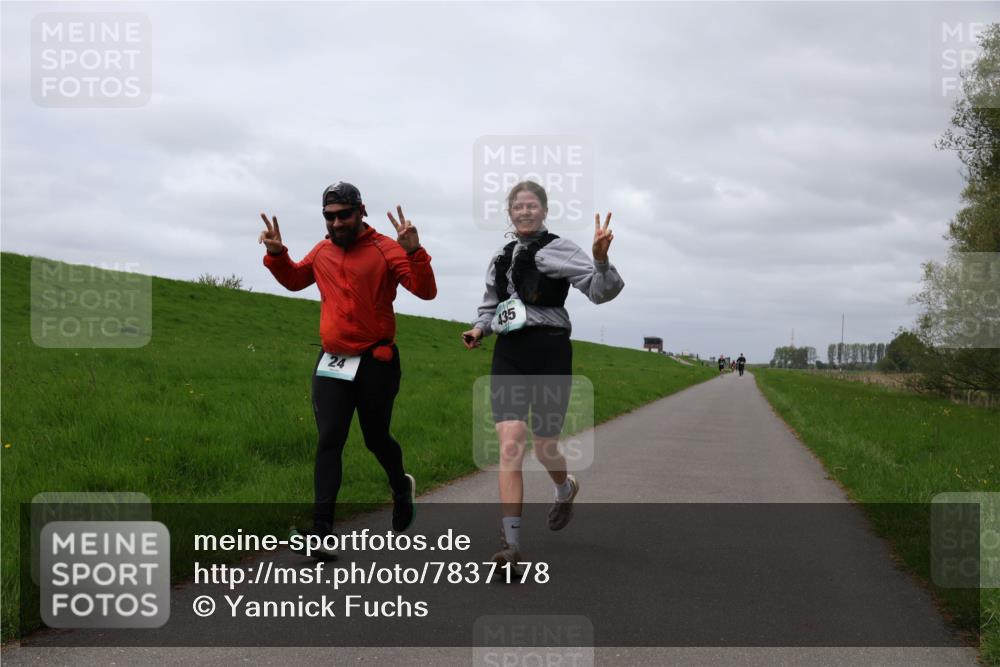 04.05.2025 - 8. Wedeler Halbmarathon Yannick Fuchs http://msf.ph/oto/7837178 04.05.2025 12:00:14 Laufen 24, 435 meine-sportfotos.de