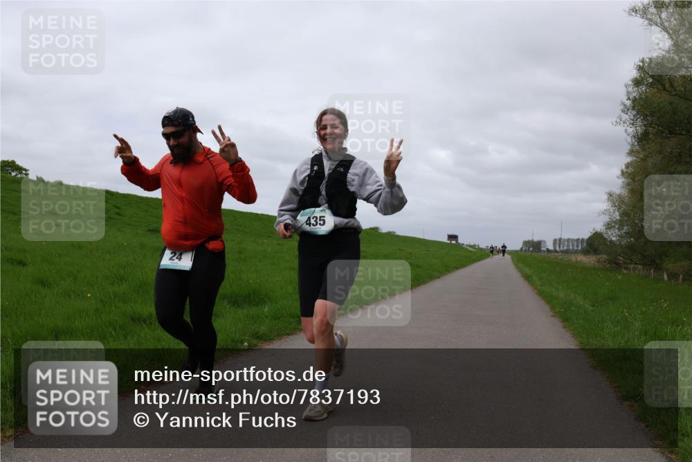 04.05.2025 - 8. Wedeler Halbmarathon Yannick Fuchs http://msf.ph/oto/7837193 04.05.2025 12:00:15 Laufen 24, 435 meine-sportfotos.de