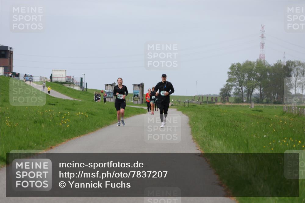 04.05.2025 - 8. Wedeler Halbmarathon Yannick Fuchs http://msf.ph/oto/7837207 04.05.2025 12:00:16 Laufen 439 meine-sportfotos.de