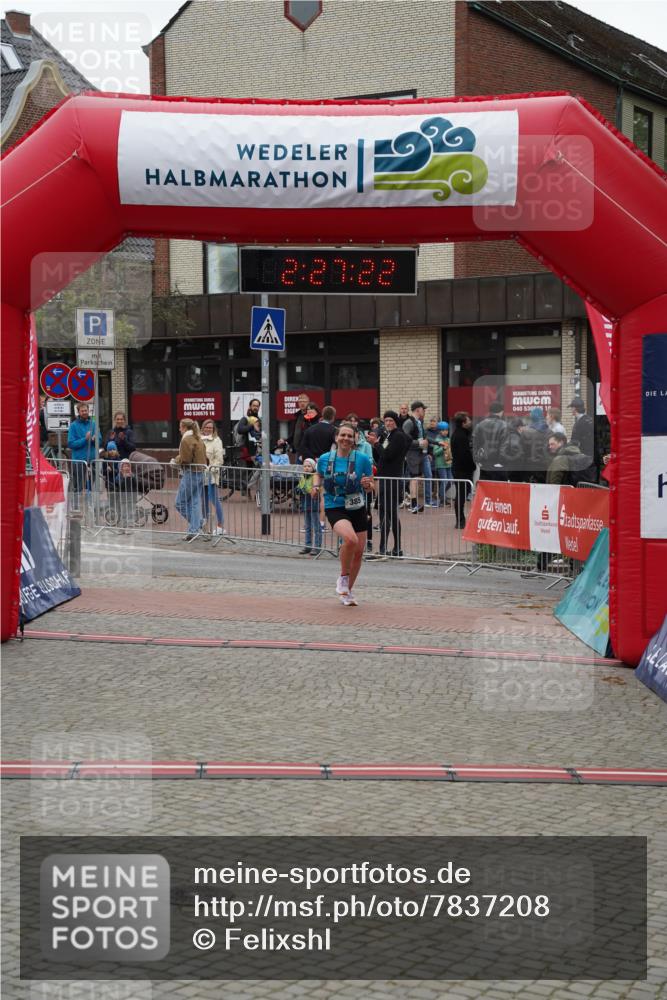 04.05.2025 - 8. Wedeler Halbmarathon Felixshl http://msf.ph/oto/7837208 04.05.2025 12:27:20 Ziel 385 meine-sportfotos.de