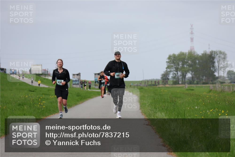04.05.2025 - 8. Wedeler Halbmarathon Yannick Fuchs http://msf.ph/oto/7837215 04.05.2025 12:00:26 Laufen 60, 439, 14 meine-sportfotos.de
