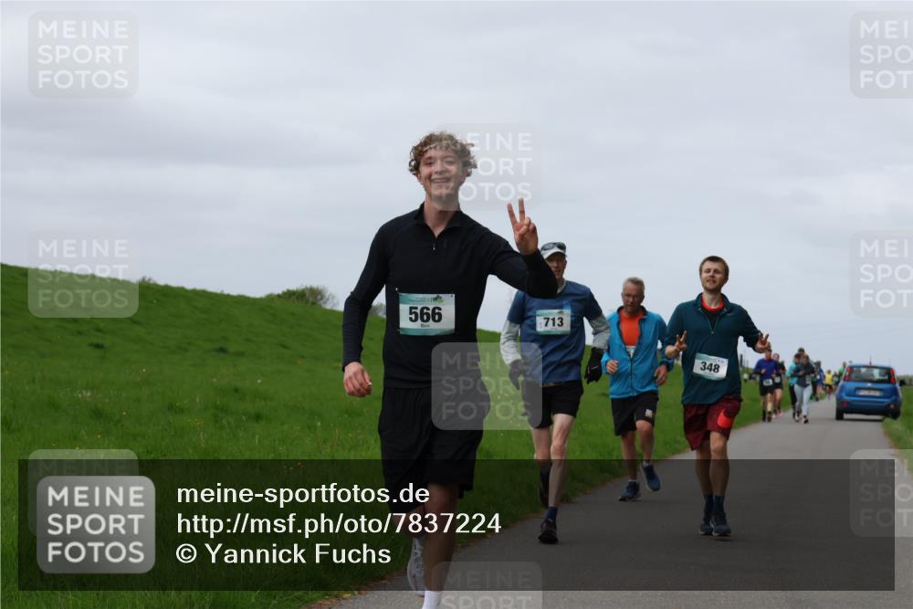 04.05.2025 - 8. Wedeler Halbmarathon Yannick Fuchs http://msf.ph/oto/7837224 04.05.2025 11:46:06 Laufen 566, 713, 348 meine-sportfotos.de
