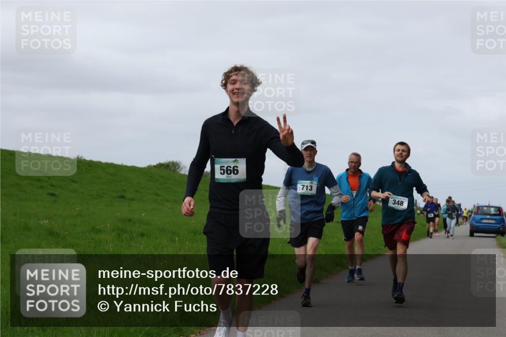 04.05.2025 - 8. Wedeler Halbmarathon Yannick Fuchs http://msf.ph/oto/7837228 04.05.2025 11:46:06 Laufen 566, 713, 348 meine-sportfotos.de