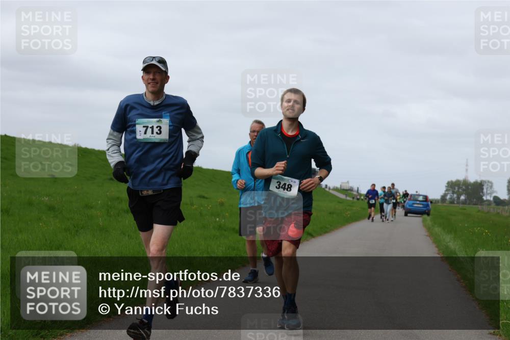 04.05.2025 - 8. Wedeler Halbmarathon Yannick Fuchs http://msf.ph/oto/7837336 04.05.2025 11:46:08 Laufen 713, 39, 348 meine-sportfotos.de