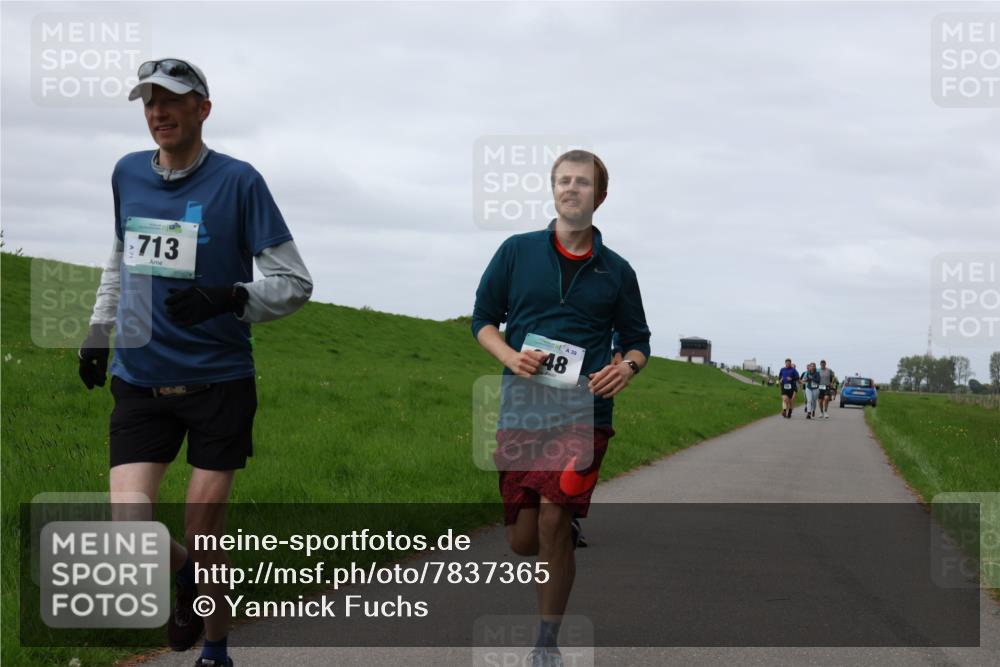 04.05.2025 - 8. Wedeler Halbmarathon Yannick Fuchs http://msf.ph/oto/7837365 04.05.2025 11:46:09 Laufen 713, 39, 48 meine-sportfotos.de
