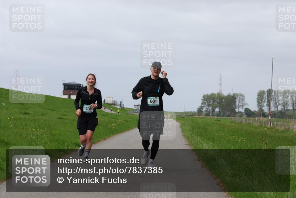 04.05.2025 - 8. Wedeler Halbmarathon Yannick Fuchs http://msf.ph/oto/7837385 04.05.2025 12:00:35 Laufen 439, 601 meine-sportfotos.de