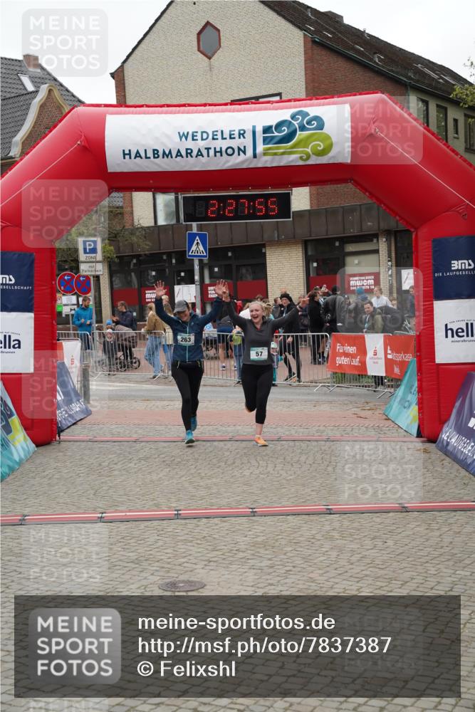 04.05.2025 - 8. Wedeler Halbmarathon Felixshl http://msf.ph/oto/7837387 04.05.2025 12:27:53 Ziel 57, 263 meine-sportfotos.de