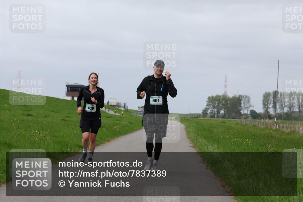 04.05.2025 - 8. Wedeler Halbmarathon Yannick Fuchs http://msf.ph/oto/7837389 04.05.2025 12:00:35 Laufen 439, 601 meine-sportfotos.de