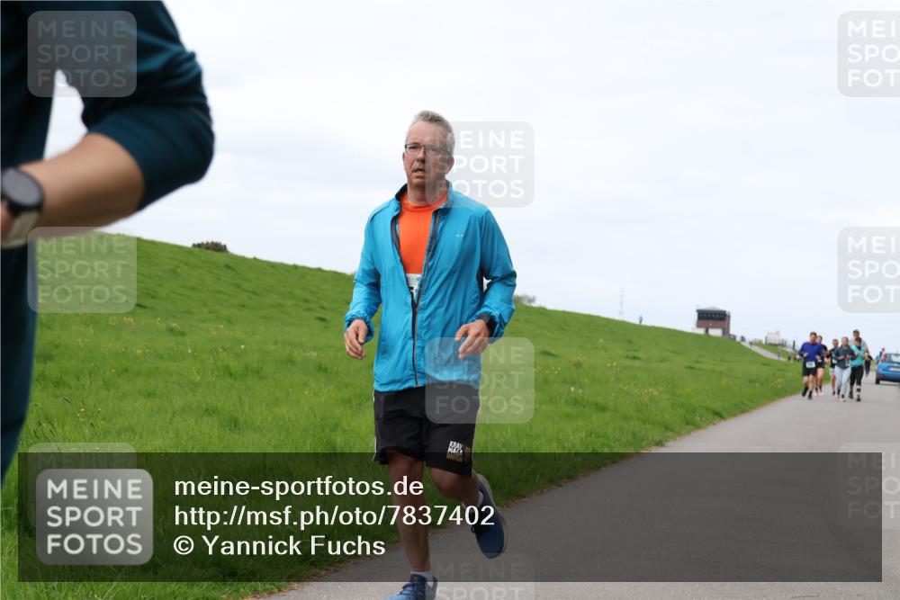 04.05.2025 - 8. Wedeler Halbmarathon Yannick Fuchs http://msf.ph/oto/7837402 04.05.2025 11:46:10 Laufen  meine-sportfotos.de