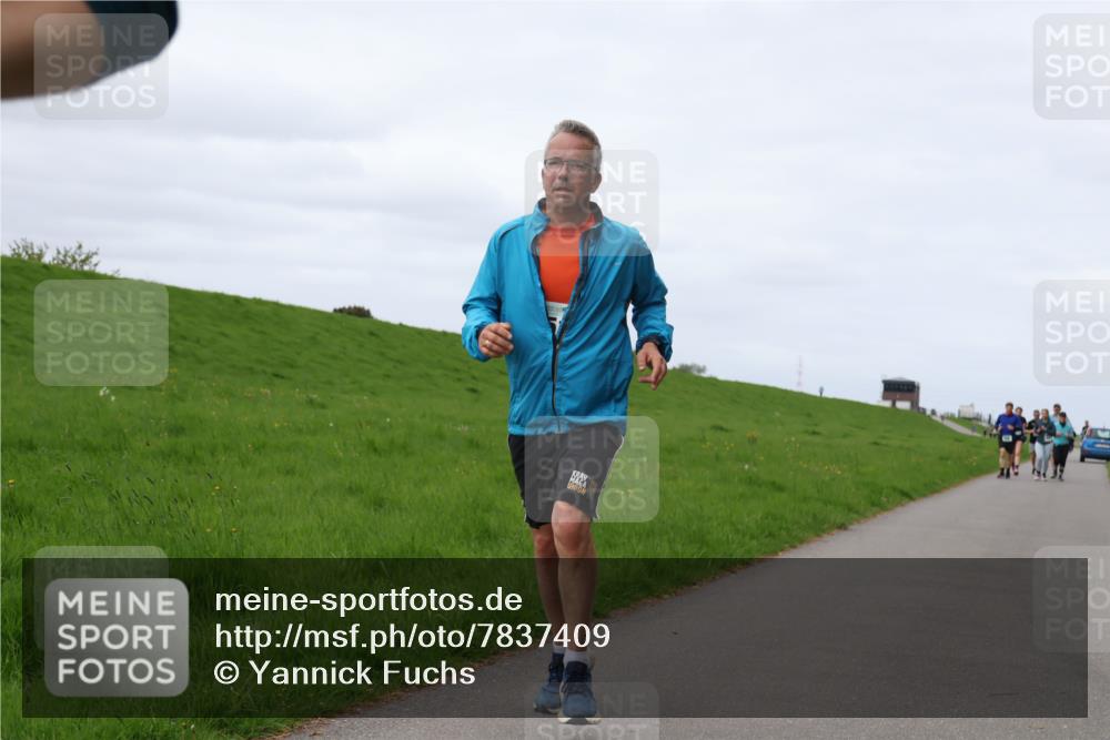 04.05.2025 - 8. Wedeler Halbmarathon Yannick Fuchs http://msf.ph/oto/7837409 04.05.2025 11:46:11 Laufen  meine-sportfotos.de