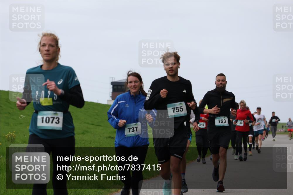04.05.2025 - 8. Wedeler Halbmarathon Yannick Fuchs http://msf.ph/oto/7837415 04.05.2025 11:24:43 Laufen 2025, 1073, 737, 755, 859, 753, 1146 meine-sportfotos.de
