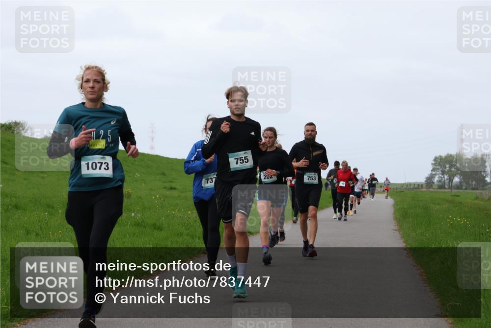 04.05.2025 - 8. Wedeler Halbmarathon Yannick Fuchs http://msf.ph/oto/7837447 04.05.2025 11:24:44 Laufen 25, 1073, 737, 755, 202, 753 meine-sportfotos.de