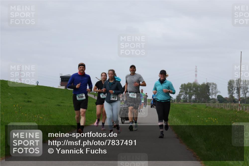 04.05.2025 - 8. Wedeler Halbmarathon Yannick Fuchs http://msf.ph/oto/7837491 04.05.2025 11:46:19 Laufen 530, 573, 572 meine-sportfotos.de