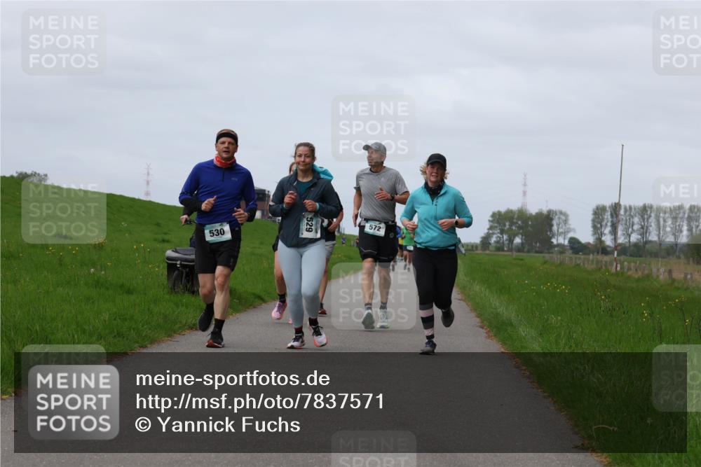 04.05.2025 - 8. Wedeler Halbmarathon Yannick Fuchs http://msf.ph/oto/7837571 04.05.2025 11:46:21 Laufen 530, 529, 572 meine-sportfotos.de