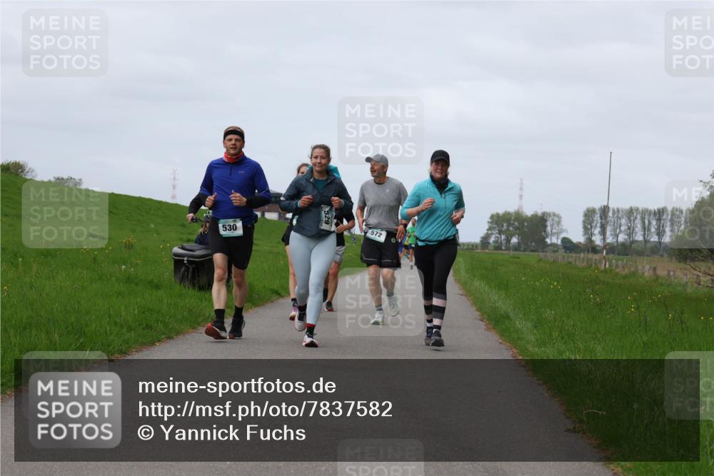 04.05.2025 - 8. Wedeler Halbmarathon Yannick Fuchs http://msf.ph/oto/7837582 04.05.2025 11:46:21 Laufen 530, 529, 572 meine-sportfotos.de