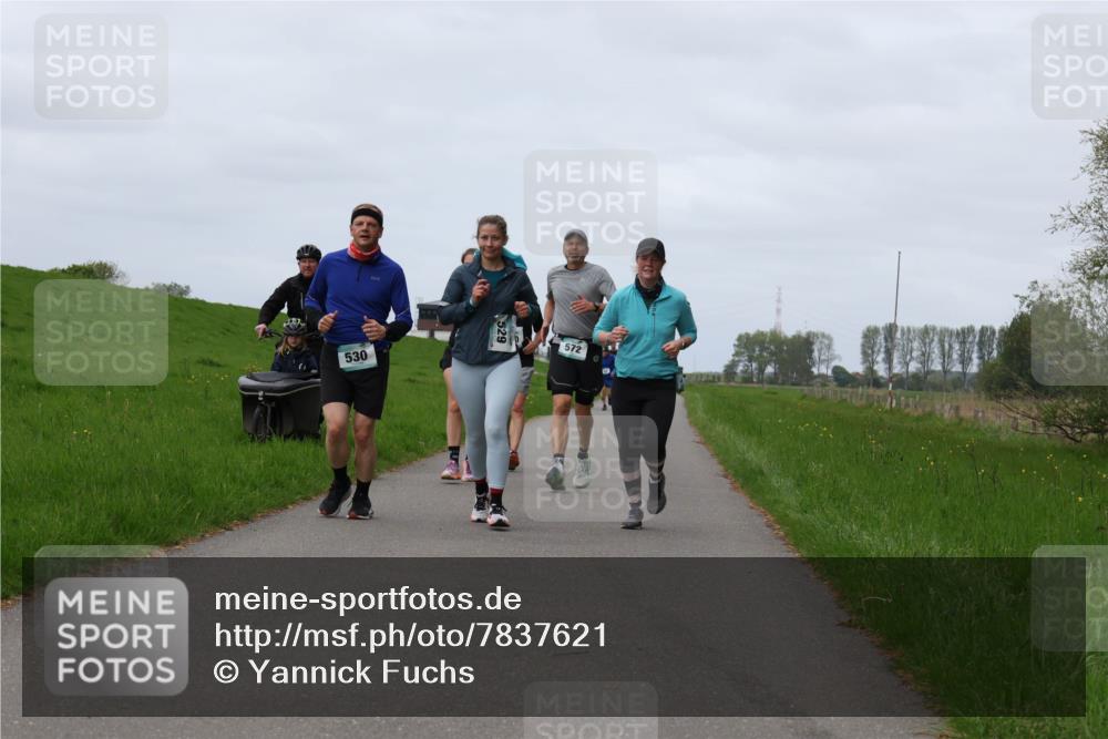 04.05.2025 - 8. Wedeler Halbmarathon Yannick Fuchs http://msf.ph/oto/7837621 04.05.2025 11:46:22 Laufen 572, 530 meine-sportfotos.de