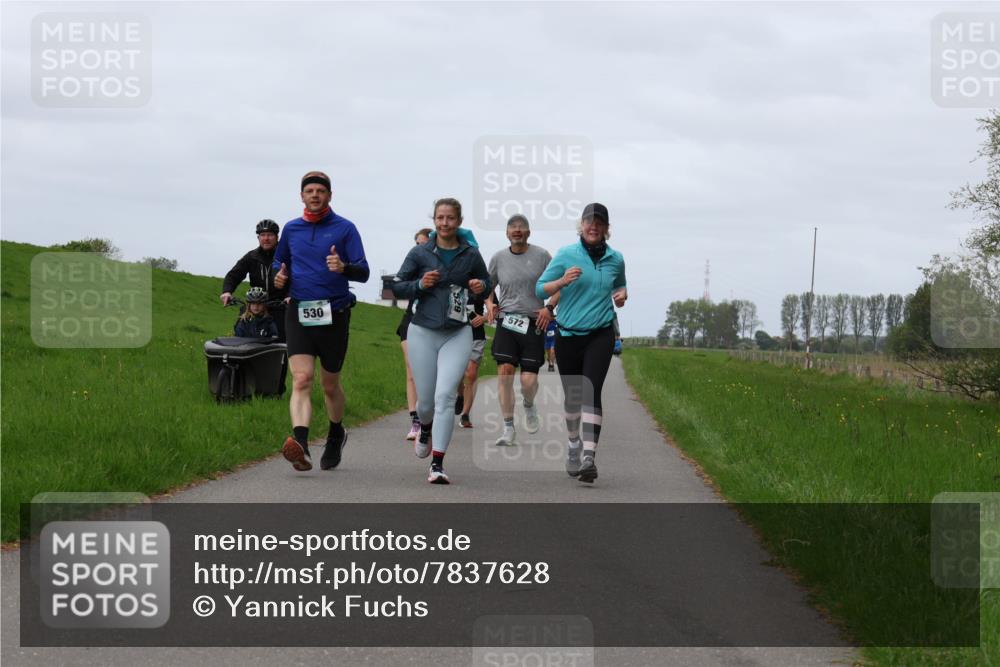 04.05.2025 - 8. Wedeler Halbmarathon Yannick Fuchs http://msf.ph/oto/7837628 04.05.2025 11:46:22 Laufen 530, 529, 572 meine-sportfotos.de