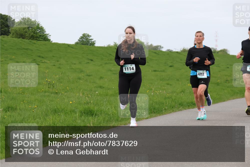 04.05.2025 - 8. Wedeler Halbmarathon Lena Gebhardt http://msf.ph/oto/7837629 04.05.2025 11:34:50 Laufen 1114, 402 meine-sportfotos.de